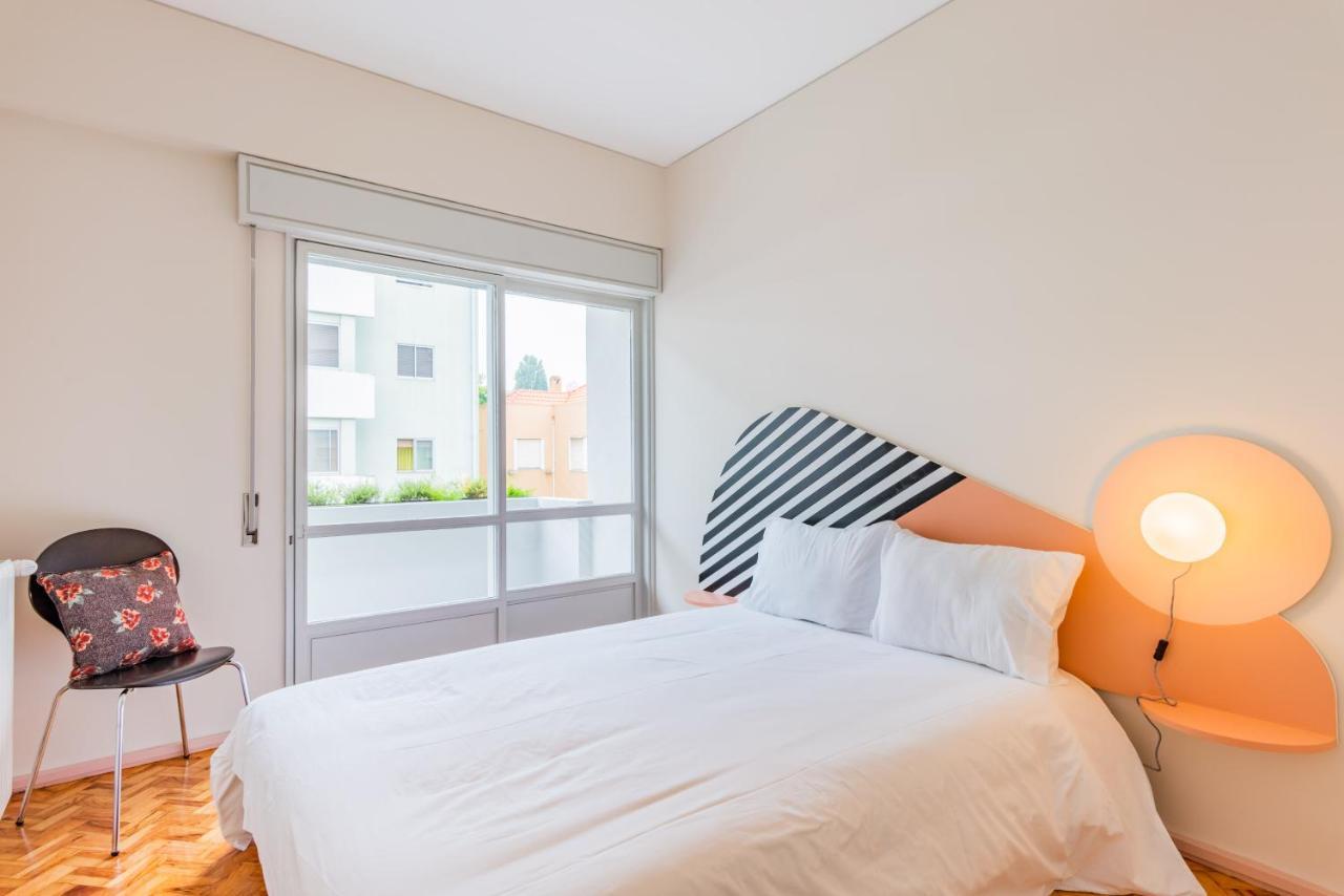 Amazing Duplex - Mid Century Experience & Parking Apartment ปอร์โต ภายนอก รูปภาพ